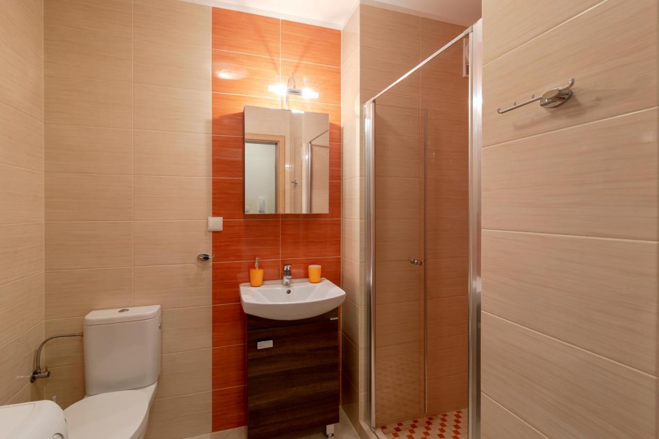 Triapart Amber Vii *